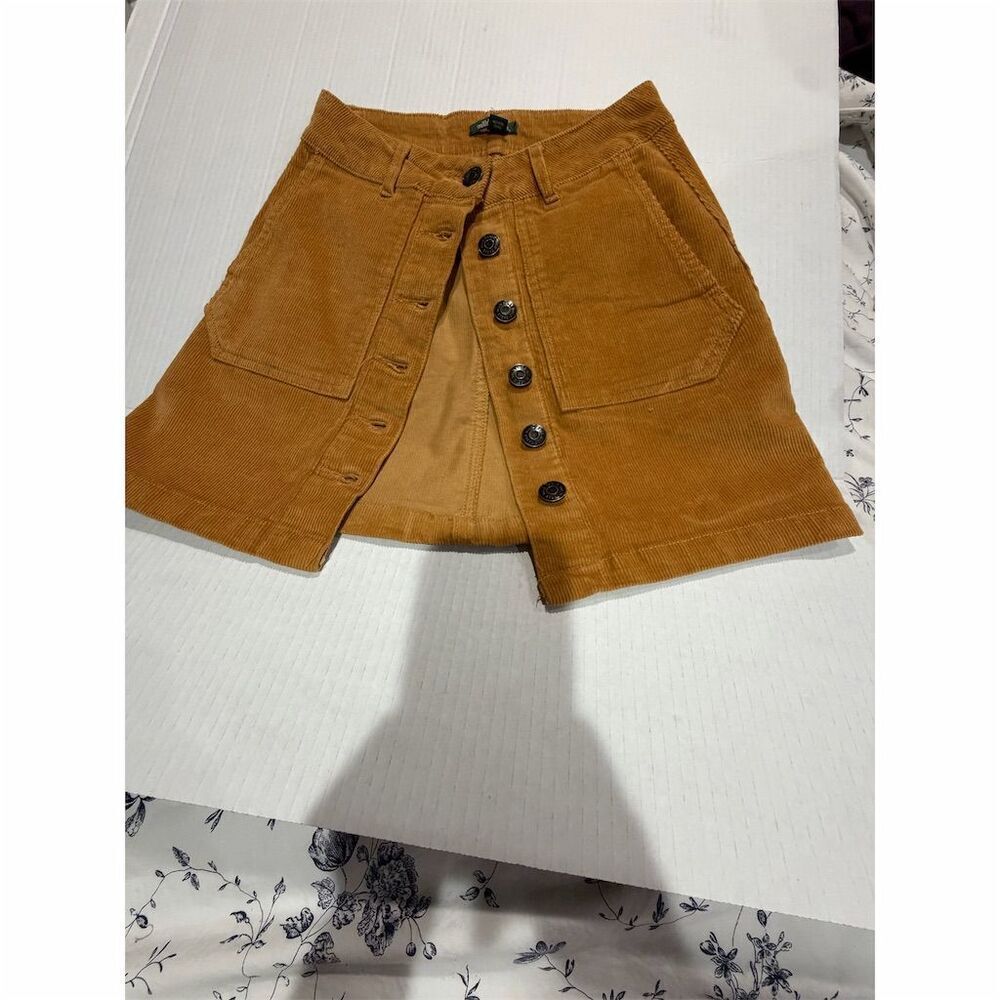 Wild Fable Women's Yellow Corduroy Button-Front Mini Skirt Size 00 - Picture 3 of 7